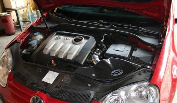 Športové sanie SimotaCarbon Fiber Aero Form VW Golf V 1.9 TDI 05- Air intake CF660-18 – Obrázok 6