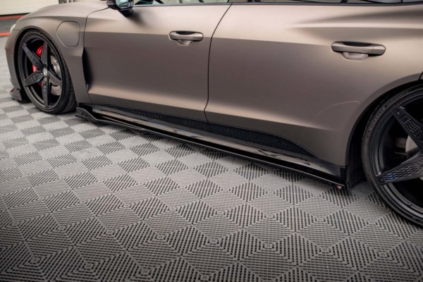 MAXTON DESIGN - Lišty pod bočné prahy V.2 AUDI E-TRON GT / RS GT RS MK1 – Obrázok 6