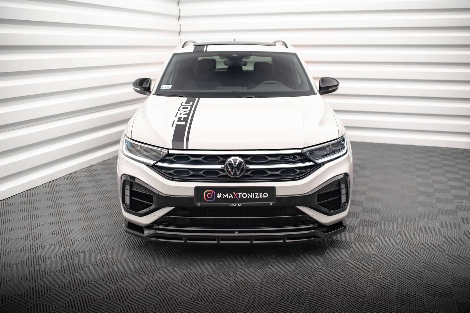 MAXTON DESIGN - Spoiler pod predný nárazník V.1 VOLKSWAGEN T-ROC R MK1 FACELIFT, Čierny lesk – Obrázok 2