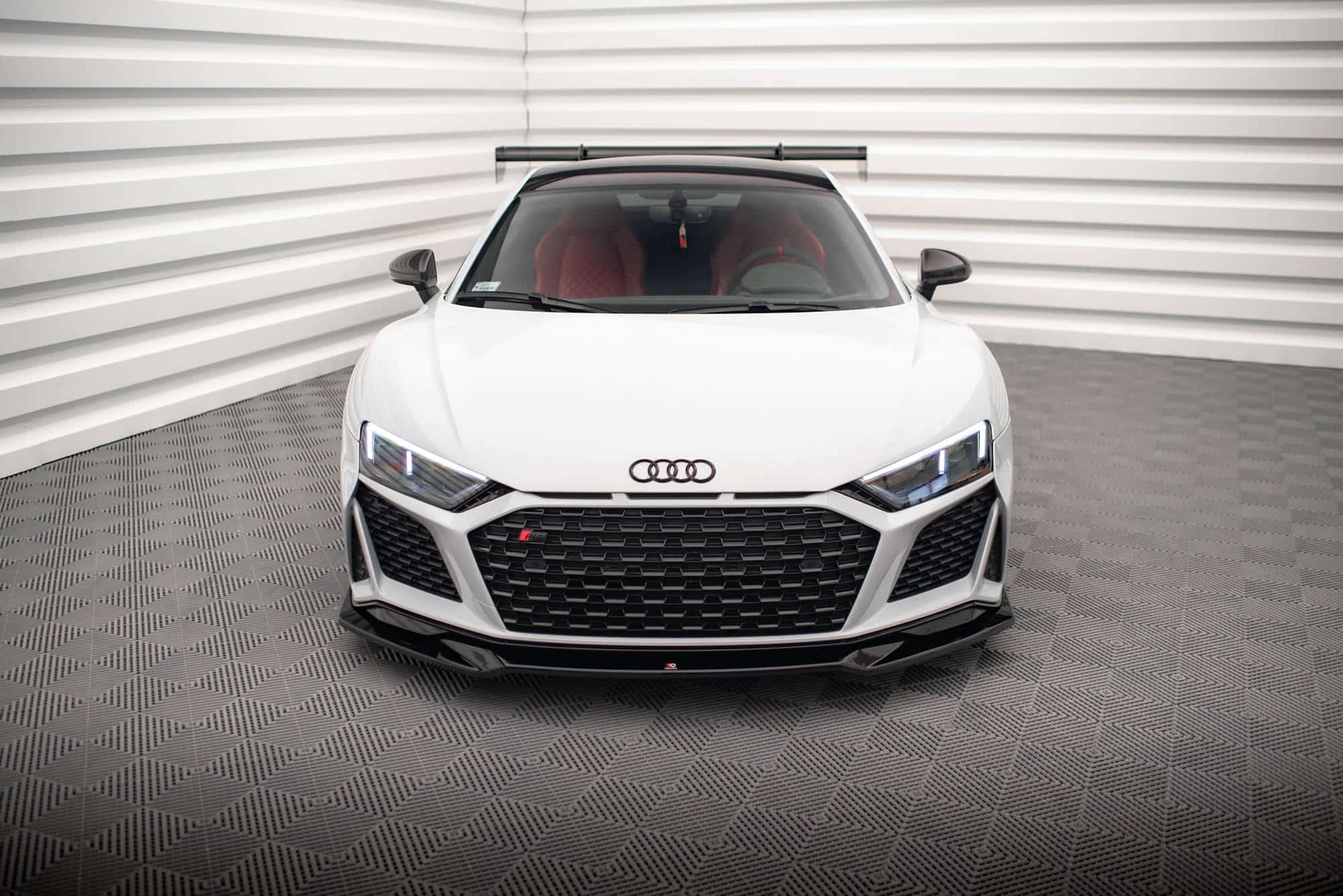 MAXTON DESIGN - Spoiler pod predný nárazník V.3 AUDI R8 MK2 FACELIFT, Čierny lesk – Obrázok 2