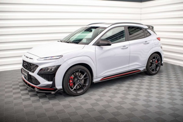 MAXTON DESIGN - Lišty pod bočné prahy V.2 HYUNDAI KONA N MK1, Čierny lesk – Obrázok 3