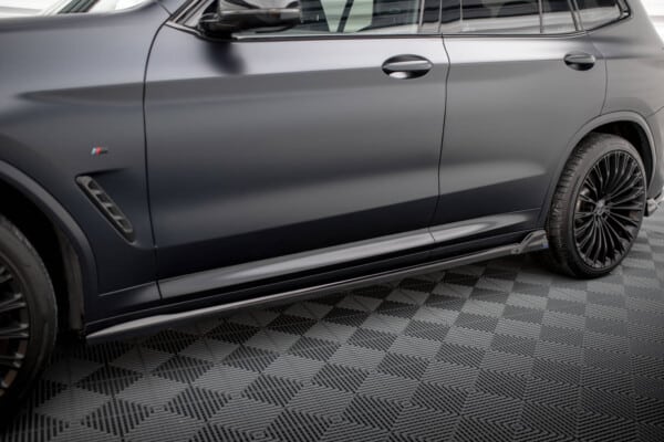 MAXTON DESIGN - Lišty pod bočné prahy vhodné pre BMW X3 M-PACK G01 FACELIFT, Čierny lesk – Obrázok 4