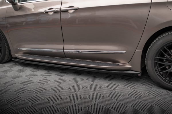 MAXTON DESIGN - Lišty pod bočné prahy CHRYSLER PACIFICA MK2, Čierny lesk – Obrázok 4