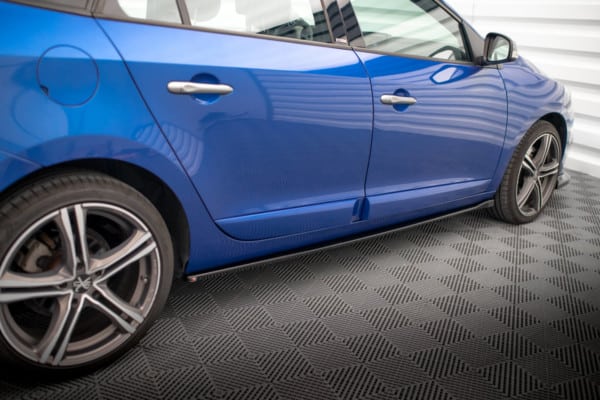 MAXTON DESIGN - Lišty pod bočné prahy RENAULT MEGANE GT LINE GRANDTOUR MK3 FACELIFT, Čierny lesk – Obrázok 2