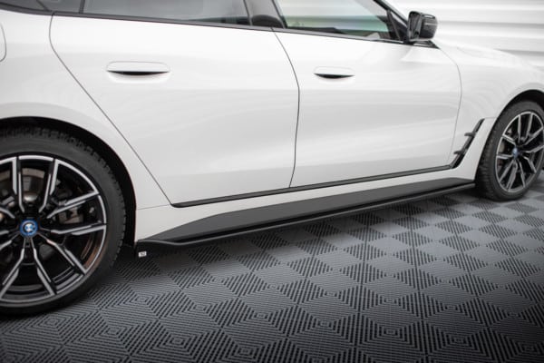 MAXTON DESIGN - Lišty pod bočné prahy V.1 vhodné pre BMW I4 M-PACK G26, Čierny lesk – Obrázok 2