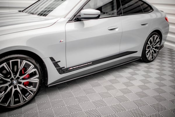 MAXTON DESIGN - Lišty pod bočné prahy V.2 vhodné pre BMW I4 M-PACK G26, Čierny lesk – Obrázok 2