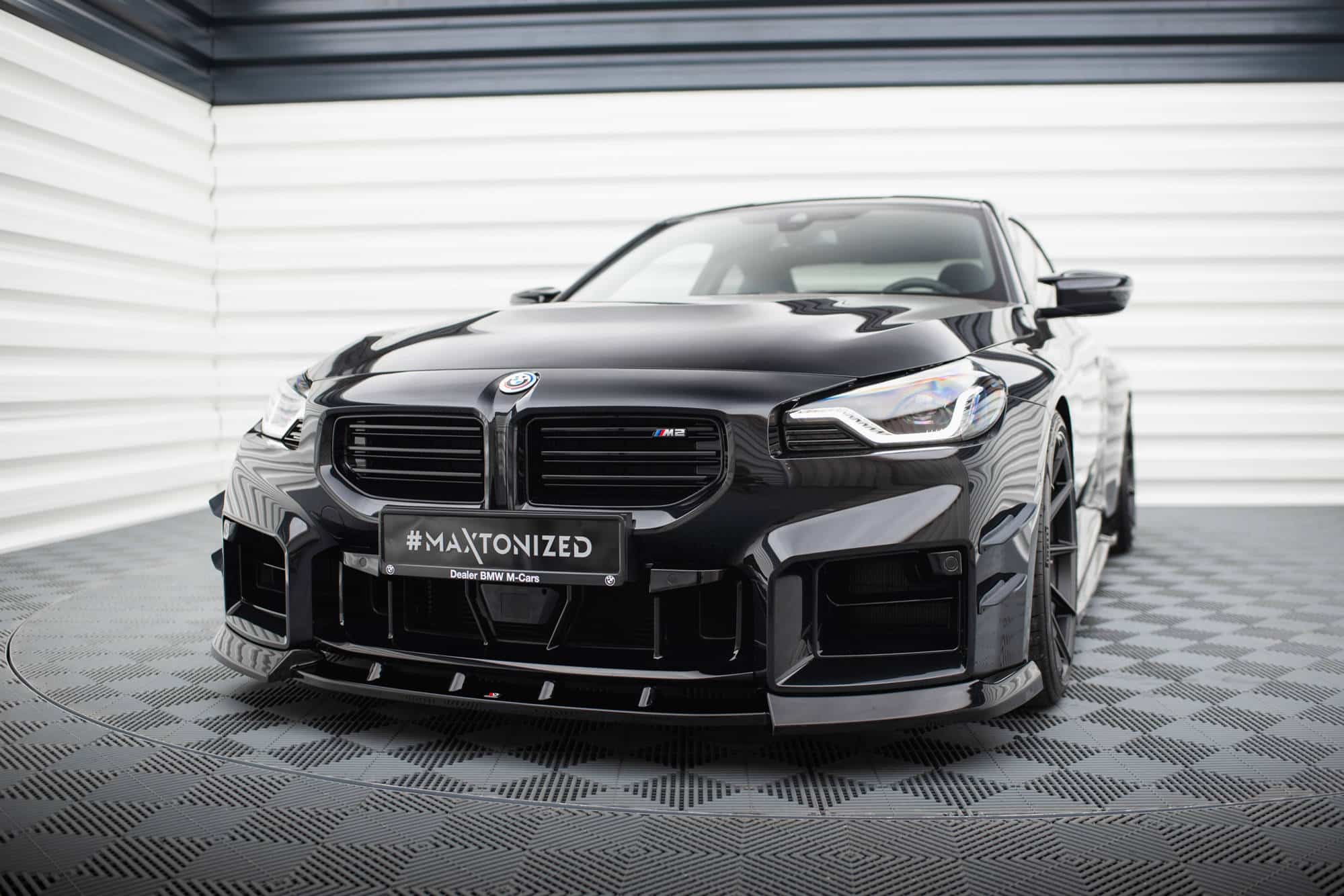 MAXTON DESIGN - Spoiler pod predný nárazník V.3 vhodné pre BMW M2 G87, Čierny lesk – Obrázok 4