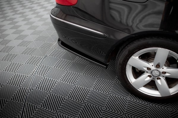 MAXTON DESIGN - Bočné difúzory zadného nárazníka V.2 MERCEDES-BENZ CLK W209, Čierny lesk – Obrázok 2