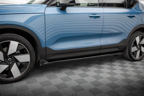 MAXTON DESIGN - Lišty pod bočné prahy VOLVO C40 MK1 ,Čierny lesk – Obrázok 3