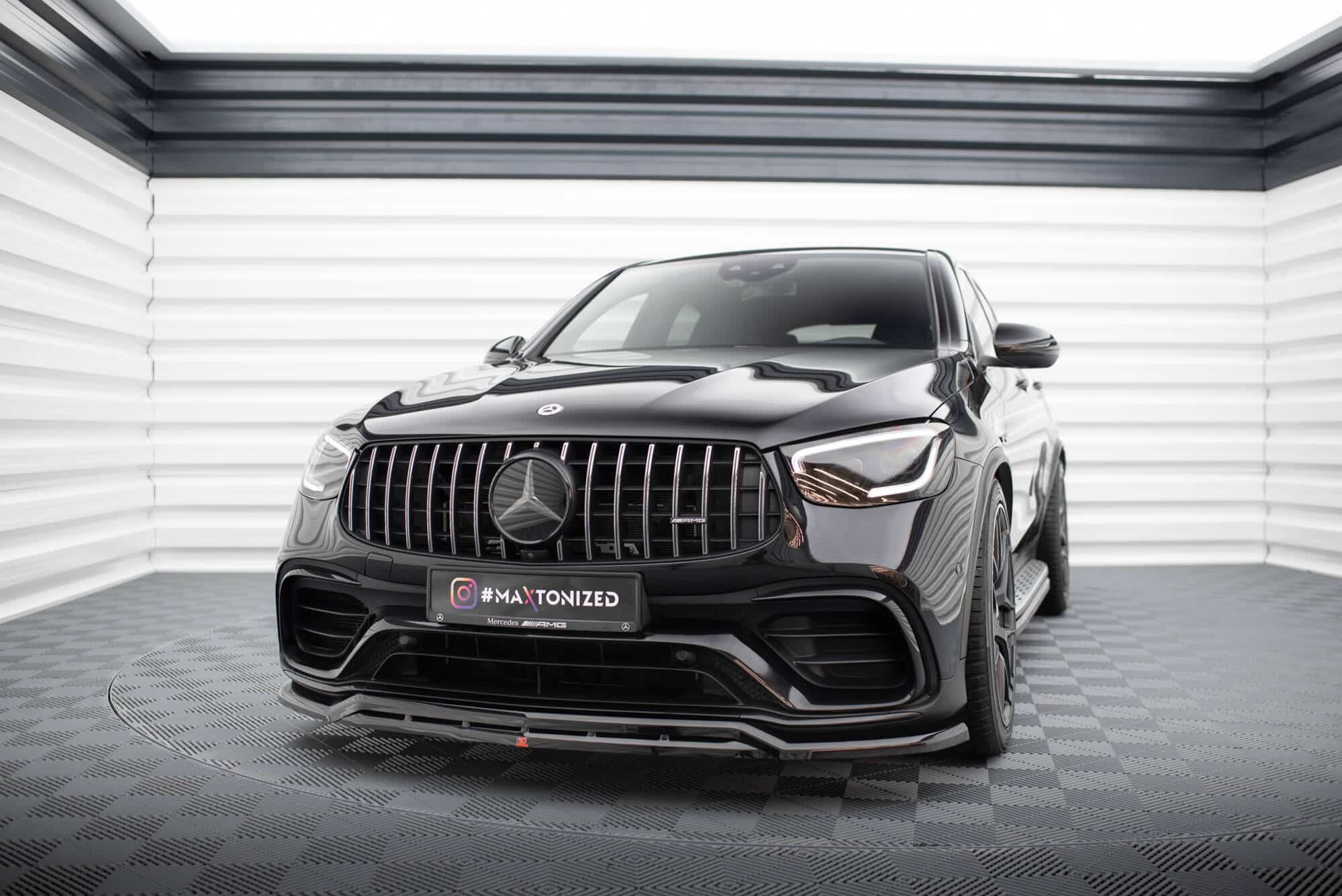 MAXTON DESIGN - Spoiler pod predný nárazník MERCEDES-AMG GLC 63 SUV / COUPE X253 / C253, Čierny lesk – Obrázok 2