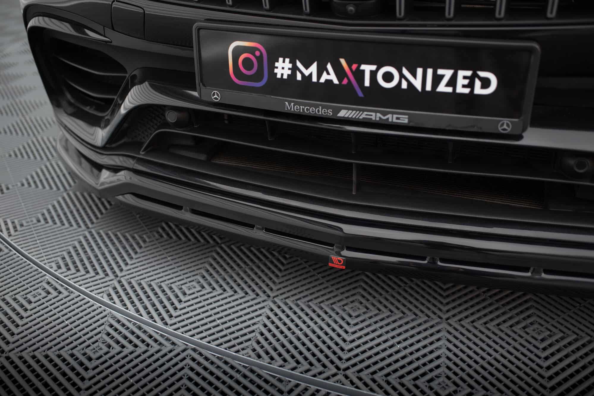 MAXTON DESIGN - Spoiler pod predný nárazník MERCEDES-AMG GLC 63 SUV / COUPE X253 / C253, Čierny lesk – Obrázok 3