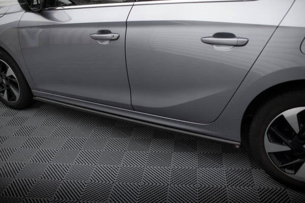 MAXTON DESIGN - Lišty pod bočné prahy  OPEL CORSA F ( MK6), Čierny lesk – Obrázok 4