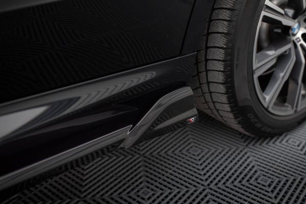 MAXTON DESIGN -Lišty pod bočné prahy vhodné pre BMW X5 M-PACK G05, Čierny lesk – Obrázok 2