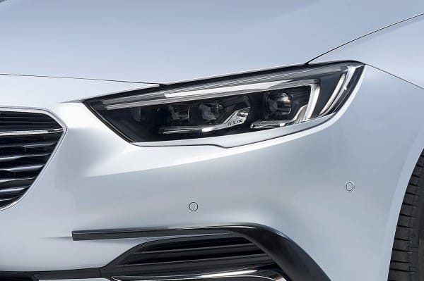 Scheinwerferblenden unten fĂĽr Opel Insignia B SB276