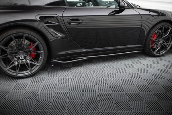 MAXTON DESIGN -Lišty pod bočné prahy, PORSCHE 911 TURBO 997 , Čierny lesk – Obrázok 2