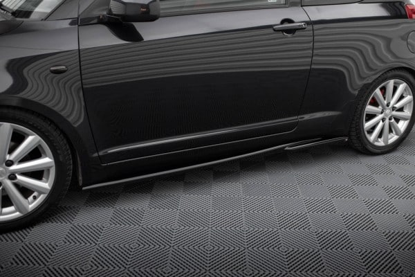 MAXTON DESIGN - Lišty pod bočné prahy, SUZUKI SWIFT SPORT MK4, Čierny lesk – Obrázok 3