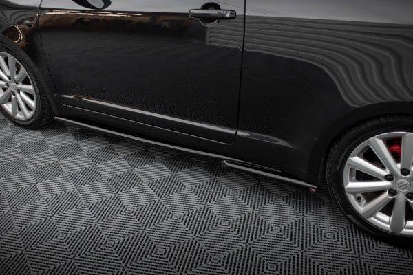 MAXTON DESIGN - Lišty pod bočné prahy, SUZUKI SWIFT SPORT MK4, Čierny lesk – Obrázok 4