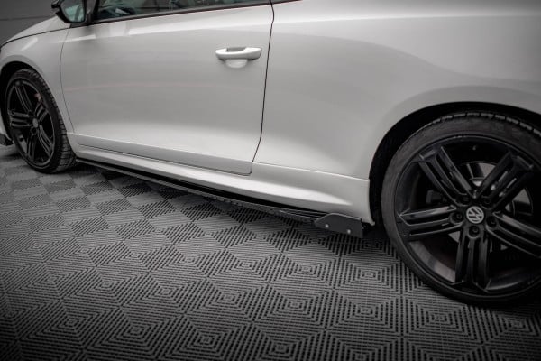 MAXTON DESIGN - Lišty pod bočné prahy V.2 + Splitre , VOLKSWAGEN SCIROCCO R MK3 , Čierny lesk – Obrázok 3