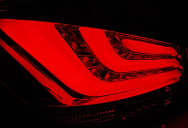 Zadné svetlá LED BAR Červené Dymové pre BMW E60 03.07-12.09 – Obrázok 3