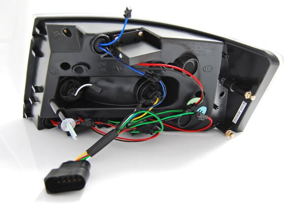 Zadné svetlá LED Červené dymové pre AUDI A6 C6 SEDAN 04.04-08 7PIN – Obrázok 5