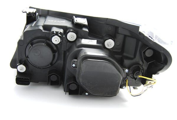 Xenonové predné svetlá U-LED LIGHT Čierne pre  BMW X1 E84 08.12-01.14 – Obrázok 5