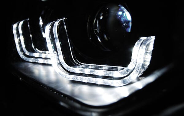 Predné svetlá U-LED LIGHT Čierne pre  BMW F30/F31 10.11 - 05.15 – Obrázok 2