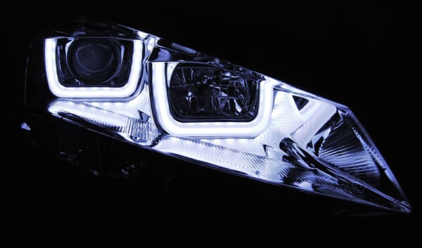 Predné svetlá U-LED LIGHT Chróm pre  VW GOLF 7 11.12-17 – Obrázok 2