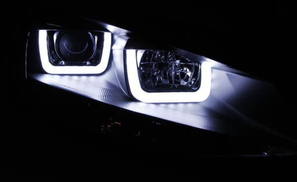 Predné svetlá U-LED LIGHT Čierne pre  VW GOLF 7 11.12-17 – Obrázok 2