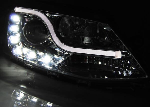 Predné svetlá TUBE LIGHT DRL Chróm pre  VW JETTA VI 1.11-18 – Obrázok 4