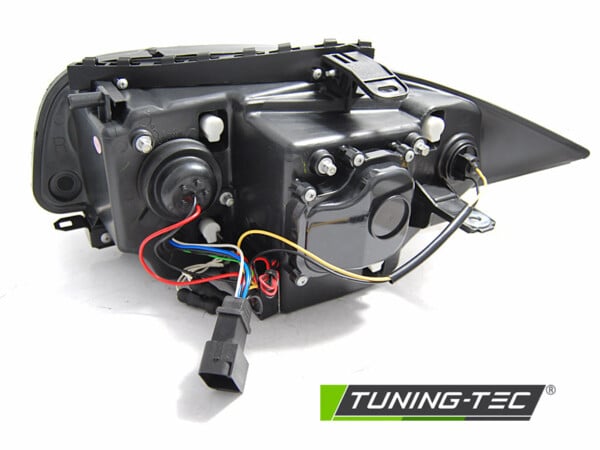 Predné svetlá ANGEL EYES CCFL Chróm pre  BMW 1 E87/E81/82/88 04-11 – Obrázok 4
