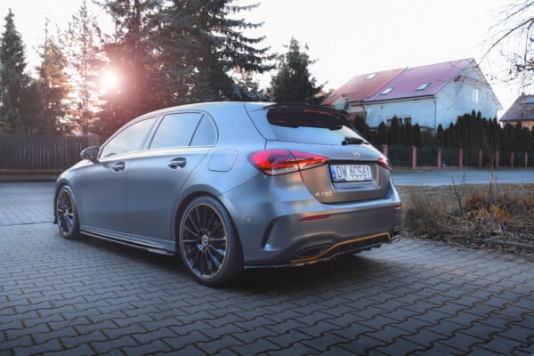 MAXTON DESIGN - Spoiler pod zadný nárazník, MERCEDES-BENZ A HATCHBACK AMG LINE W177, Čierny lesk – Obrázok 2