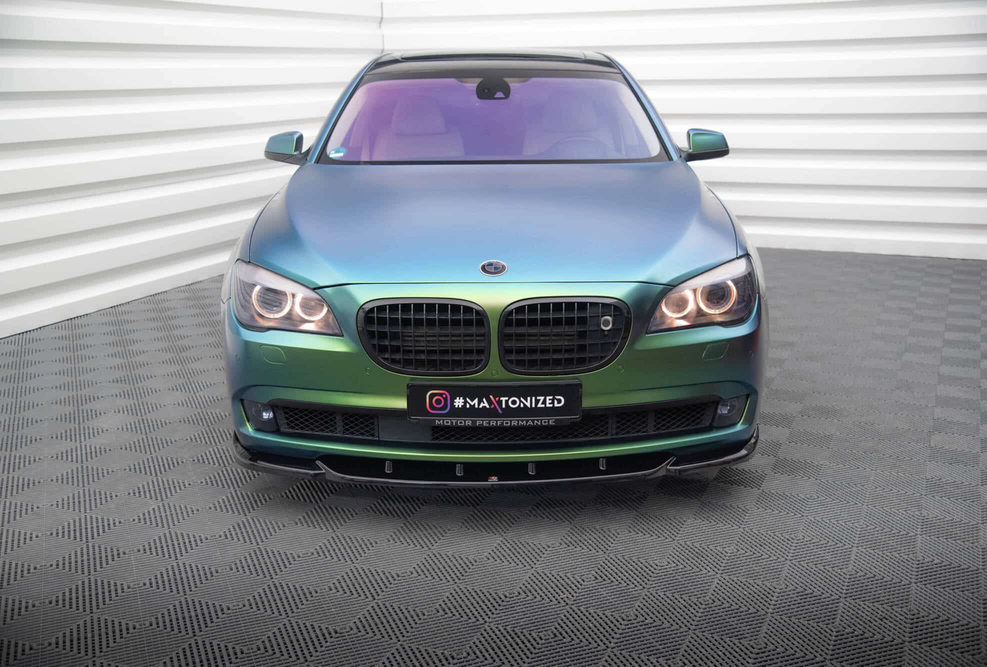 MAXTON DESIGN - Spoiler pod predný nárazník V.1 vhodné pre BMW 7 F01,Čierny lesk – Obrázok 2