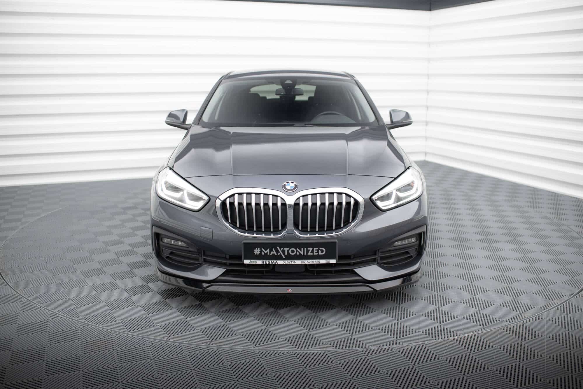 MAXTON DESIGN - Spoiler pod predný nárazník V.2 vhodné pre BMW 1 F40 ,Čierny lesk – Obrázok 2