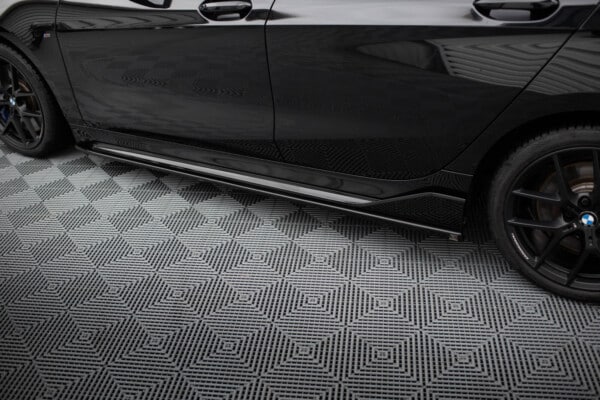 MAXTON DESIGN - Lišty pod bočné prahy, vhodné pre BMW M135I M-PERFORMANCE F40, Čierny lesk – Obrázok 5