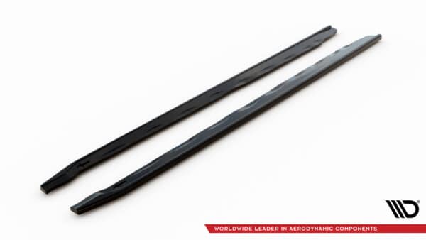 MAXTON DESIGN - Lišty pod bočné prahy, vhodné pre BMW M135I M-PERFORMANCE F40, Čierny lesk – Obrázok 6