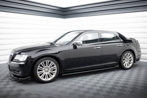 MAXTON DESIGN - Lišty pod bočné prahy ,CHRYSLER 300 MK2, Čierny lesk – Obrázok 2