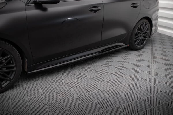 MAXTON DESIGN - Lišty pod bočné prahy KIA PROCEED / CEED GT MK1 FACELIFT / MK3 FACELIFT, Čierny lesk – Obrázok 3