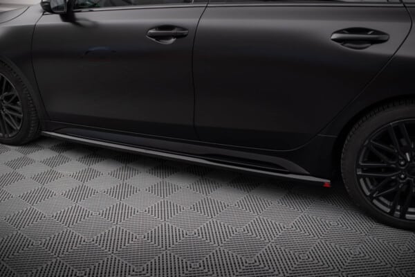 MAXTON DESIGN - Lišty pod bočné prahy KIA PROCEED / CEED GT MK1 FACELIFT / MK3 FACELIFT, Čierny lesk – Obrázok 4