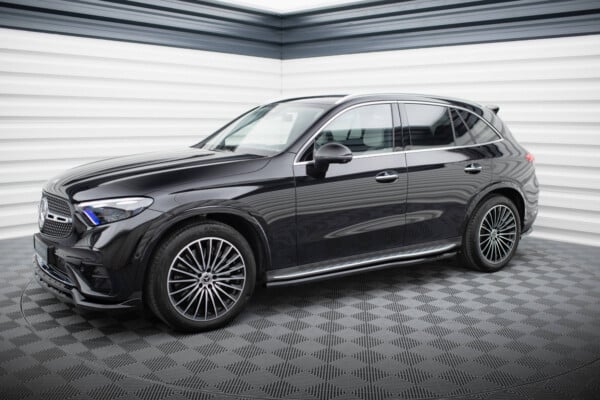 MAXTON DESIGN - Lišty pod bočné prahy MERCEDES-BENZ GLC AMG-LINE X254, Čierny lesk – Obrázok 2