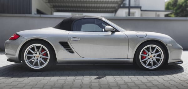 MAXTON DESIGN - Lišty pod bočné prahy,  PORSCHE BOXSTER 987, Čierny lesk – Obrázok 3