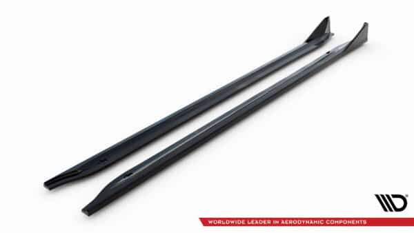 MAXTON DESIGN - Lišty pod bočné prahy V.3 CSL LOOK, vhodné pre BMW M3 G80, Čierny lesk – Obrázok 6