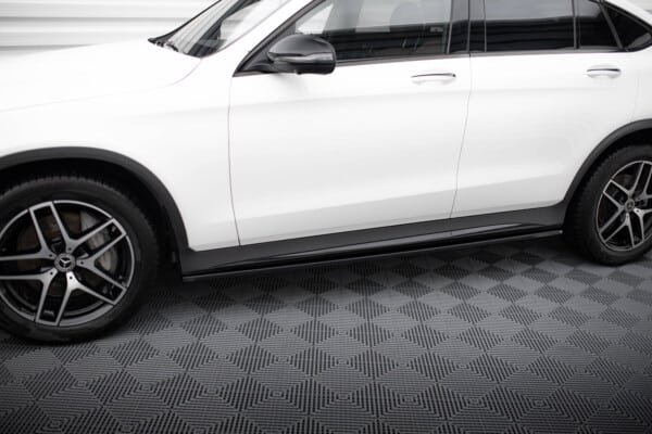MAXTON DESIGN - Lišty pod prahy V.3, MERCEDES-BENZ GLC COUPE AMG-LINE C253, Čierny lesk – Obrázok 3