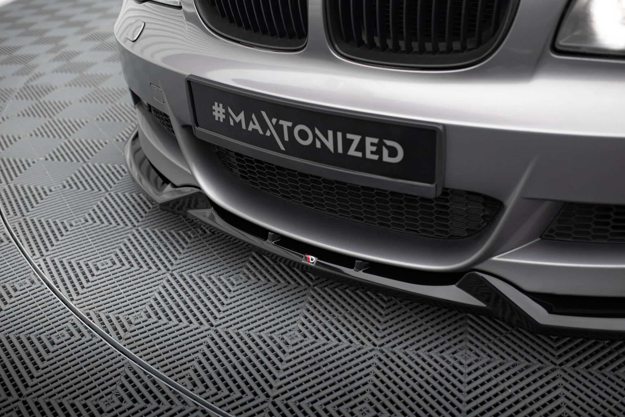 MAXTON DESIGN - Spoiler pod predný nárazník V.1 ,vhodné pre BMW 1 M-PACK E82, Čierny lesk – Obrázok 4