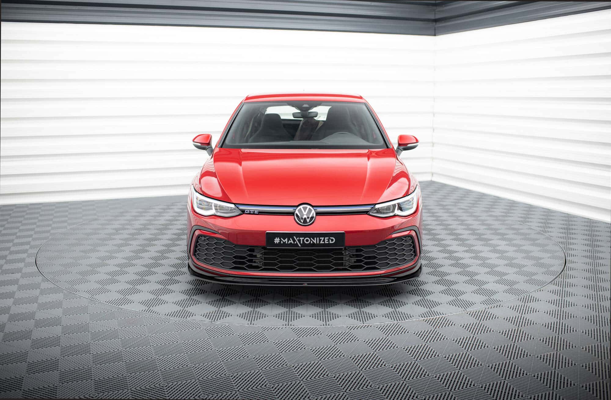 MAXTON DESIGN - Spoiler pod predný nárazník V.6, VOLKSWAGEN GOLF GTI / GTE / R-LINE MK8, Čierny lesk – Obrázok 2