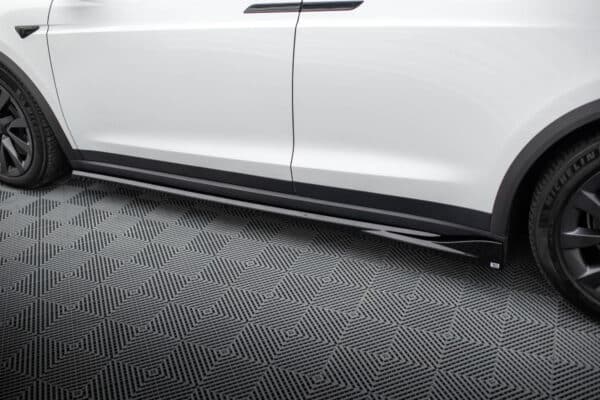 MAXTON DESIGN - Lišty pod bočné prahy  ,TESLA MODEL X MK1 FACELIFT, Čierny lesk – Obrázok 2