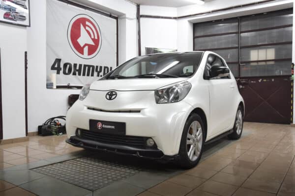 MAXTON DESIGN - Lišty pod bočné prahy, TOYOTA IQ, Čierny lesk – Obrázok 3