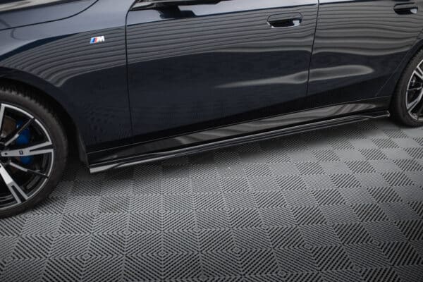 MAXTON DESIGN - Lišty pod prahy V.2, vhodné pre BMW 5 M-PACK G60, Čierny lesk – Obrázok 4