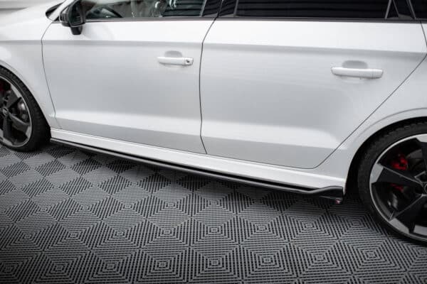 MAXTON DESIGN - Lišty pod bočné prahy V.3, AUDI RS3 SEDAN 8V FACELIFT, Čierny lesk – Obrázok 4