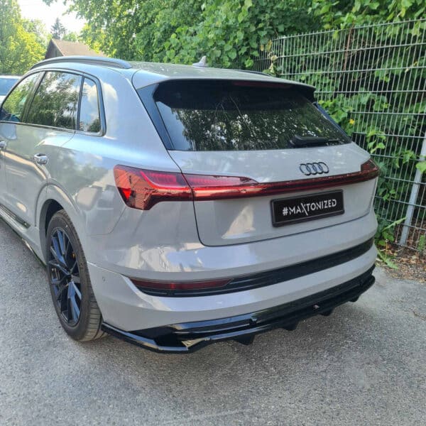 MAXTON DESIGN - Spoiler pod zadný nárazník ,AUDI E-TRON S-LINE,  Čierny lesk – Obrázok 3