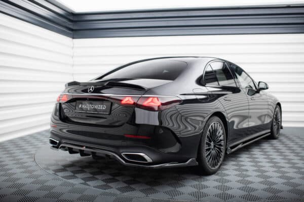 MAXTON DESIGN - Spoiler pod zadný nárazník ,MERCEDES-BENZ E AMG-LINE W214,  Čierny lesk – Obrázok 2
